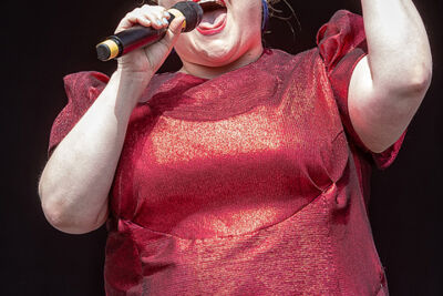 Beth Ditto @ Rock Am Ring 2018, picture 24, photographed by Edwin Houdevelt - FrontView Magazine