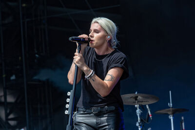 Pvris @ Rock Am Ring 2018, picture 1, photographed by Edwin Houdevelt - FrontView Magazine