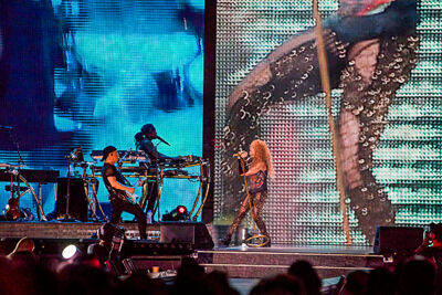 Shakira- El Dorado World Tour @ sportpaleis Antwerpen, picture 9, photographed by dirk janssens - FrontView Magazine