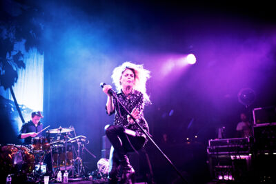 The Kills @ Ancienne Belgique, picture 2, photographed by Magali Decamps - FrontView Magazine