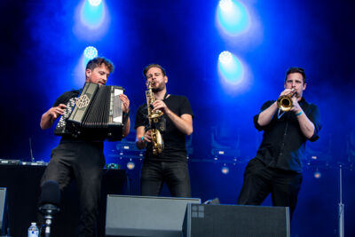 Merdan Taplak Orkestar @ Kanaalfeesten, picture 10, photographed by Marc Verdonck - FrontView Magazine