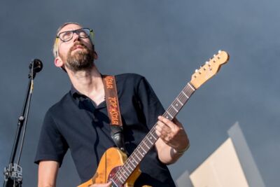 Intergalactic Lovers @ Rock voor Specials, picture 7, photographed by Luc Luyten - FrontView Magazine