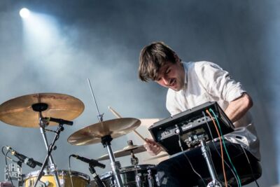 Intergalactic Lovers @ Rock voor Specials, picture 16, photographed by Luc Luyten - FrontView Magazine