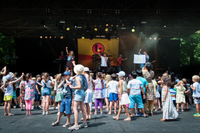 Ketnetband @ Openluchttheater Rivierenhof, picture 1, photographed by Sandra Van Watermeulen - FrontView Magazine