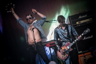 Turbonegro @ Sjock, foto 11, foto's door Luc Luyten - FrontView Magazine