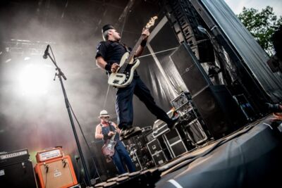 Turbonegro @ Sjock, foto 30, foto's door Luc Luyten - FrontView Magazine