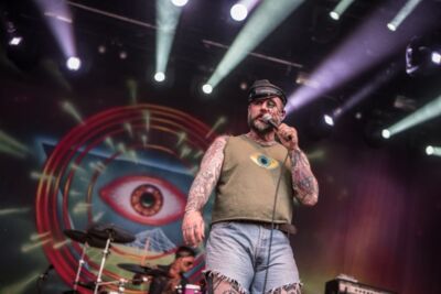 Turbonegro @ Sjock, foto 32, foto's door Luc Luyten - FrontView Magazine