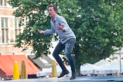 Niels Destadsbader @ 11-juli viering - Grote Markt Antwerpen, picture 37, photographed by Dimitri Vanlommel - FrontView Magazine