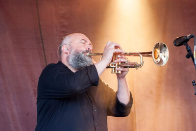 Buscemi feat.Squadra Bossa @ Engie parkies Hasselt, picture 4, photographed by Hilde  Hermans - FrontView Magazine