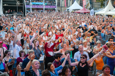 Vlaanderen Zingt @ Sint-Baafsplein - Gentse Feesten, foto 11, foto's door Dimitri Vanlommel - FrontView Magazine