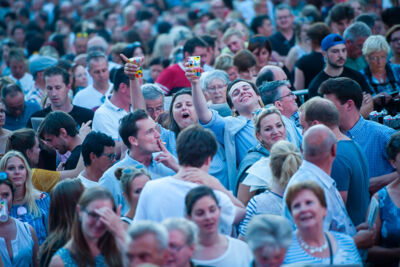 Vlaanderen Zingt @ Sint-Baafsplein - Gentse Feesten, foto 50, foto's door Dimitri Vanlommel - FrontView Magazine