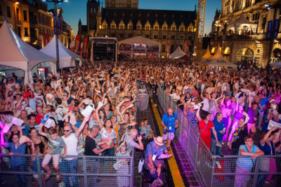 Vlaanderen Zingt @ Sint-Baafsplein - Gentse Feesten, foto 69, foto's door Dimitri Vanlommel - FrontView Magazine