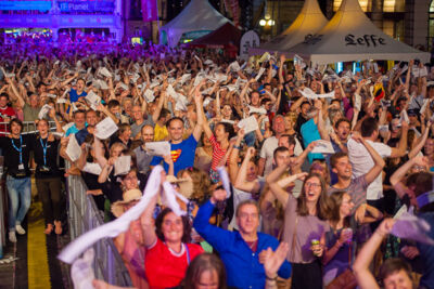 Vlaanderen Zingt @ Sint-Baafsplein - Gentse Feesten, foto 81, foto's door Dimitri Vanlommel - FrontView Magazine