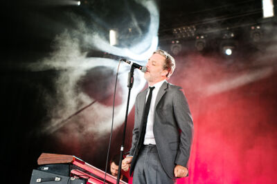 Baxter Dury @ Dour Festival 2018, picture 1, photographed by Magali Decamps - FrontView Magazine