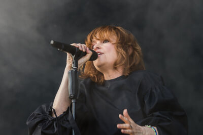 Goldfrapp @ Cactus, picture 2, photographed by Raf Degeest - FrontView Magazine