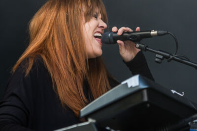Goldfrapp @ Cactus, picture 14, photographed by Raf Degeest - FrontView Magazine