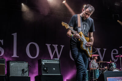 Slowdive @ Cactus, picture 16, photographed by Raf Degeest - FrontView Magazine