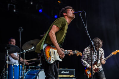 SUUNS @ Cactus, picture 8, photographed by Raf Degeest - FrontView Magazine