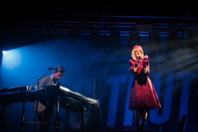 Les Truttes @ Sint-Baafsplein Gent, picture 24, photographed by Danny Wagemans - FrontView Magazine