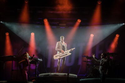 Les Truttes @ Sint-Baafsplein Gent, picture 38, photographed by Danny Wagemans - FrontView Magazine