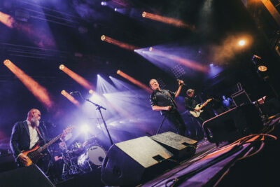 De Kreuners @ Sint-Baafsplein Gent, picture 6, photographed by Anja Van Der Fraenen - FrontView Magazine