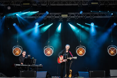 Closing Time @ Sint-Baafsplein Gent, picture 3, photographed by Danny Wagemans - FrontView Magazine