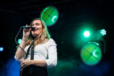 Beatles by Girls @ Korenmarkt Gent, picture 19, photographed by Danny Wagemans - FrontView Magazine