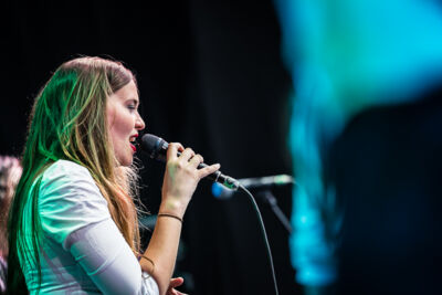 Beatles by Girls @ Korenmarkt Gent, picture 24, photographed by Danny Wagemans - FrontView Magazine