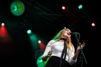 Beatles by Girls @ Korenmarkt Gent, picture 41, photographed by Danny Wagemans - FrontView Magazine