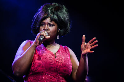 Motown Supremacy @ Korenmarkt Gent, foto 35, foto's door Danny Wagemans - FrontView Magazine
