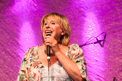 Sofie & Hugh Kanza @ Engie Parkies Hasselt, picture 3, photographed by Hilde  Hermans - FrontView Magazine