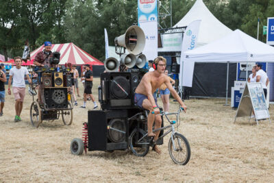 Sfeer vrijdag @ Sfinks Mixed 2018, picture 8, photographed by Marc Verdonck - FrontView Magazine