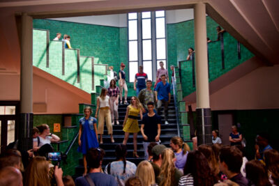 #LikeMe Ketnet-fictiereeks. Set bezoek. @ Boom, foto 48, foto's door Bart Baevegems - FrontView Magazine