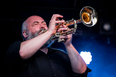 Buscemi ft Squadra Bossa @ Engie Parkies Sint-Niklaas, picture 3, photographed by Danny Wagemans - FrontView Magazine