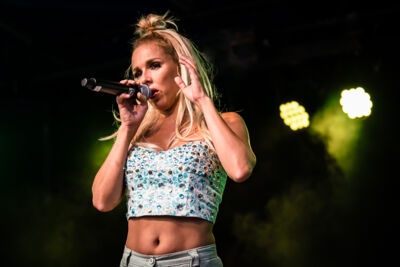 Buscemi ft Squadra Bossa @ Engie Parkies Sint-Niklaas, picture 18, photographed by Danny Wagemans - FrontView Magazine