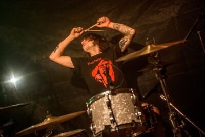 Clowns @ Brakrock, picture 13, photographed by Luc Luyten - FrontView Magazine