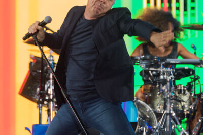 Simple Minds Lokerse Feesten, picture 3, photographed by Tim Delmoitie - FrontView Magazine