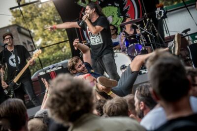 Voodoo Glow Skulls @ Brakrock, picture 19, photographed by Luc Luyten - FrontView Magazine