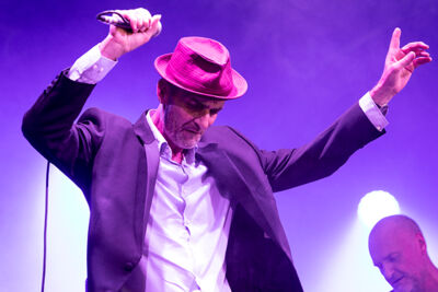 Les Negresses vertes @ Dranouter, picture 1, photographed by Frank Lambrechts - FrontView Magazine