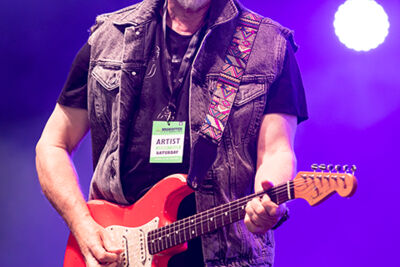 Richard Thompson @ Dranouter, picture 1, photographed by Frank Lambrechts - FrontView Magazine