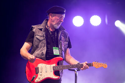Richard Thompson @ Dranouter, picture 2, photographed by Frank Lambrechts - FrontView Magazine