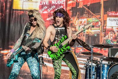 Steel Panther @ Lokerse Feesten, picture 2, photographed by Gert Daemen - FrontView Magazine