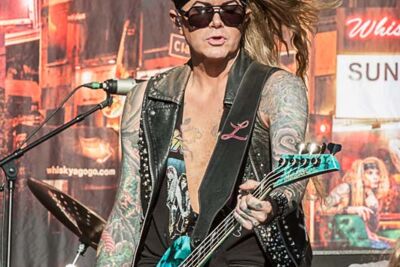 Steel Panther @ Lokerse Feesten, picture 9, photographed by Gert Daemen - FrontView Magazine
