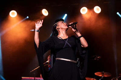 Zap mama @ Dranouter, picture 8, photographed by Frank Lambrechts - FrontView Magazine