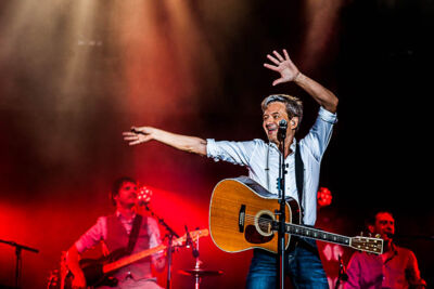 Bart Peeters @ Lokerse Feesten, picture 5, photographed by Gert Daemen - FrontView Magazine
