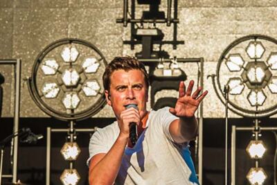 Niels Destadsbader @ Lokerse Feesten, picture 3, photographed by Gert Daemen - FrontView Magazine