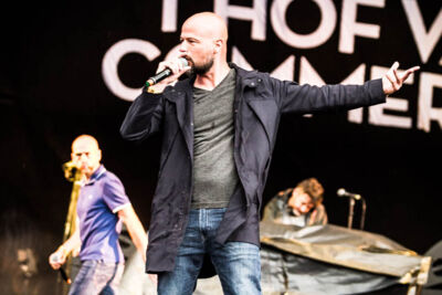 't Hof van Commerce @ Lokerse Feesten 2018, picture 1, photographed by Tom Stessens - FrontView Magazine