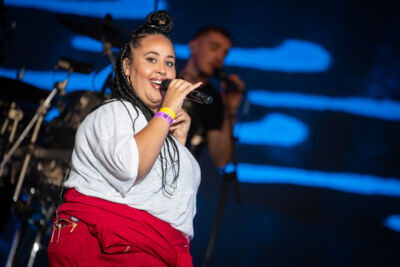 Clean Bandit @ Lokerse Feesten, picture 11, photographed by Tim Delmoitie - FrontView Magazine