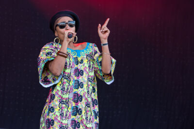 Technotronic @ Nostalgie Beach Festival 2018, picture 2, photographed by Marc Verdonck - FrontView Magazine