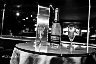 Ladies Night cast voorstelling. @ Antwerpen, foto 1, foto's door Bart Baevegems - FrontView Magazine